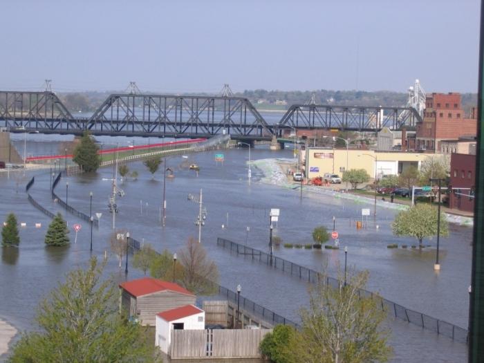 Flood in America: statisztikák az elmúlt 100 évben